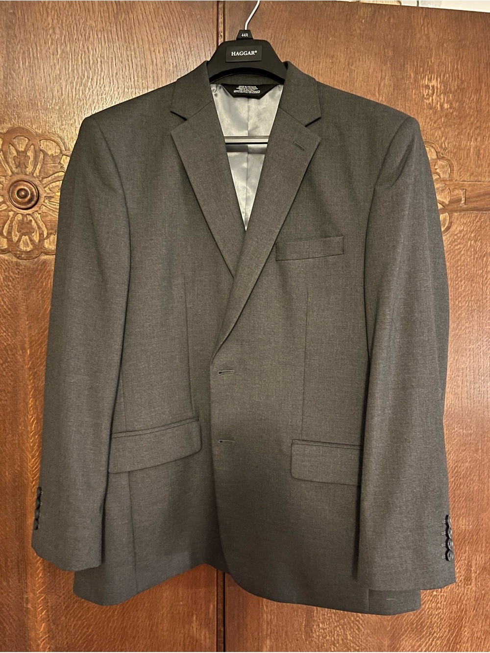 Haggar Men's Dark Charcoal Classic Fit Two-Button Suit Jacket Size 44R